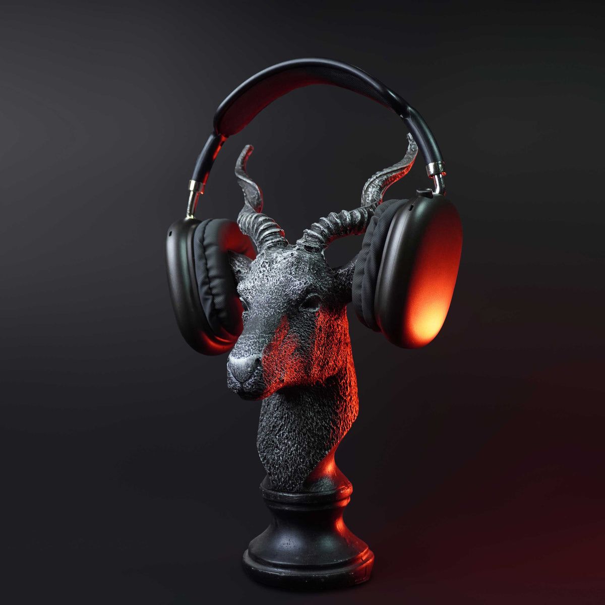 Epic - Airpods Max