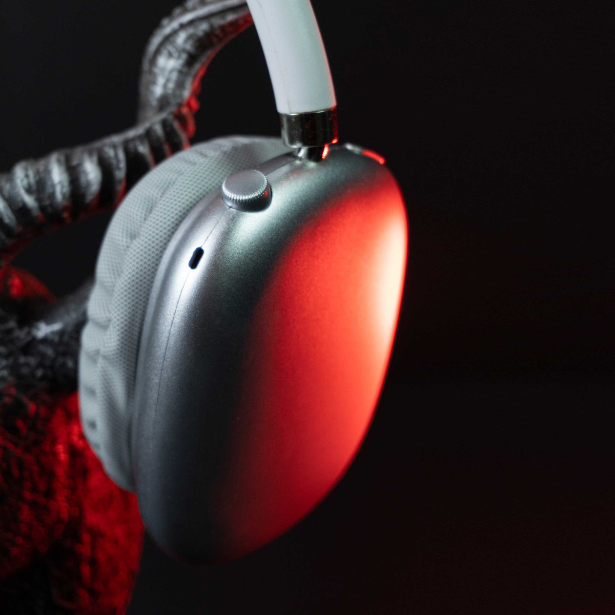 Epic - Airpods Max