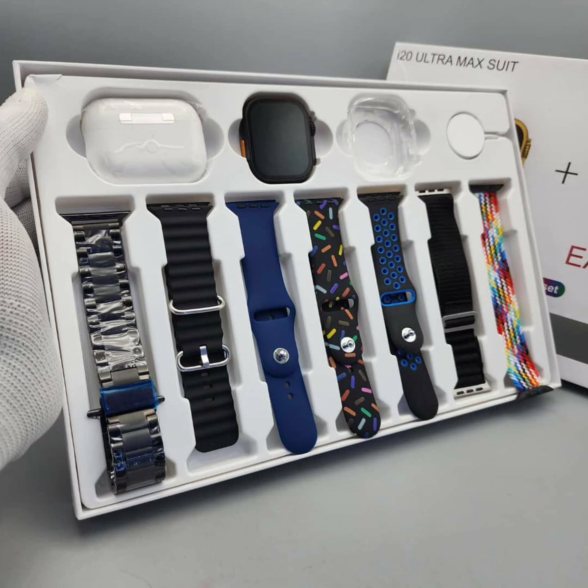 i20 Ultra Suit Smartwatch (Black) + AirPods