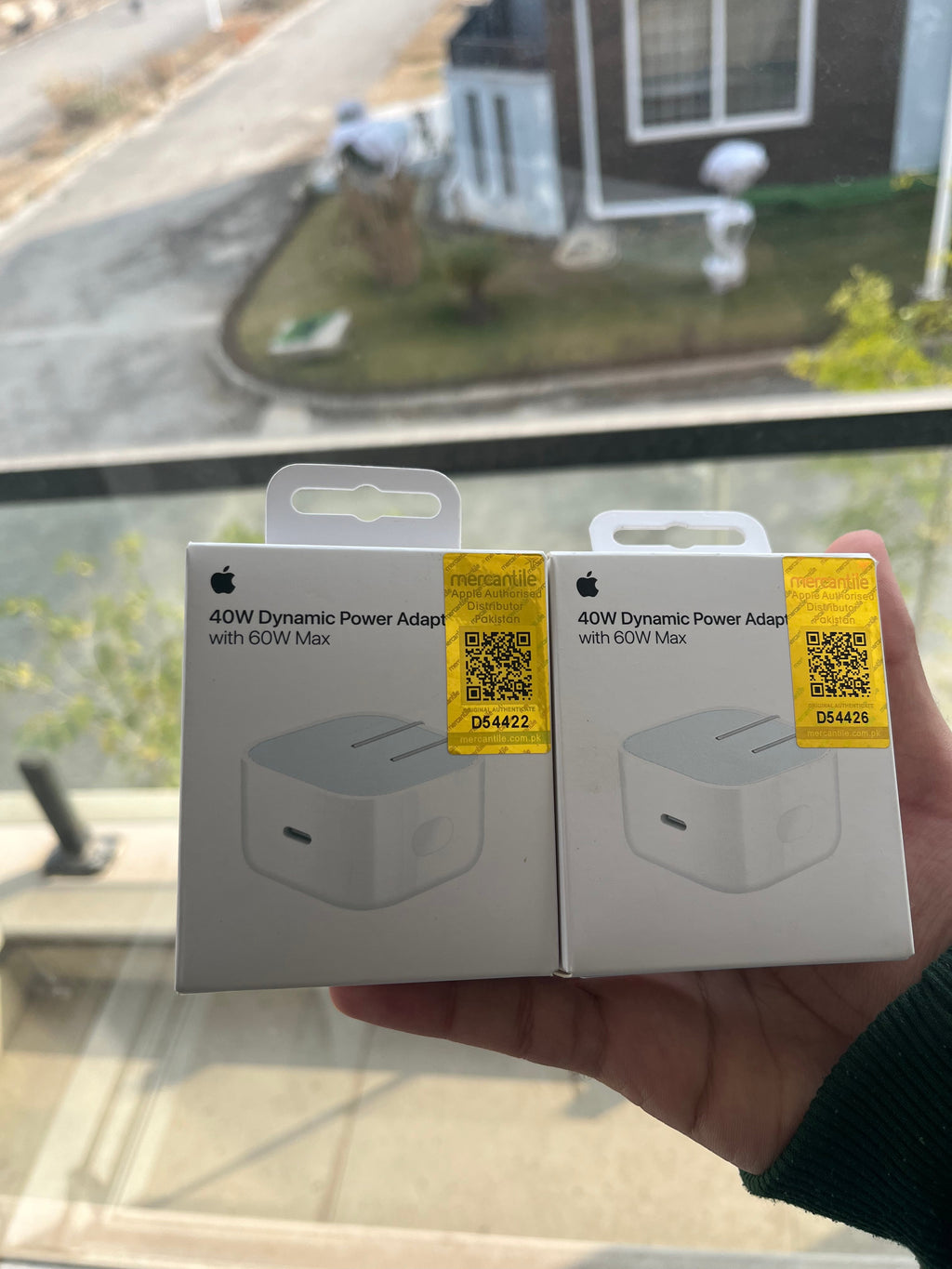 💥 Apple 40W Fast Charging Adapter + Free Braided Cable ( Limited Time Offer)