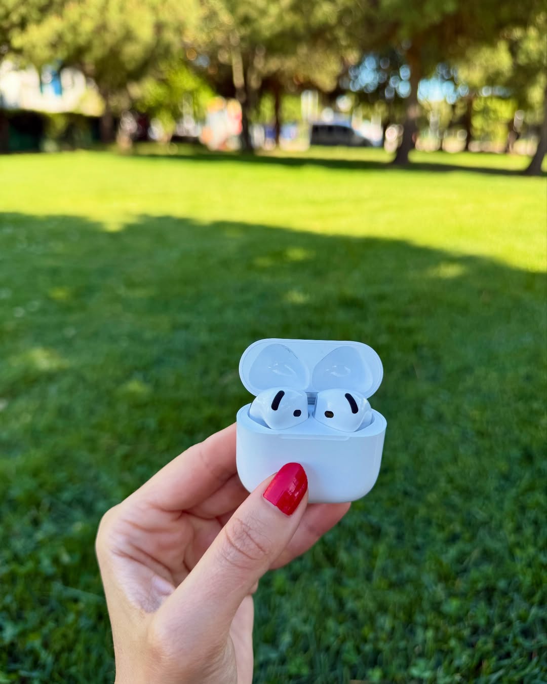 AirPods Pro (4th Gen)