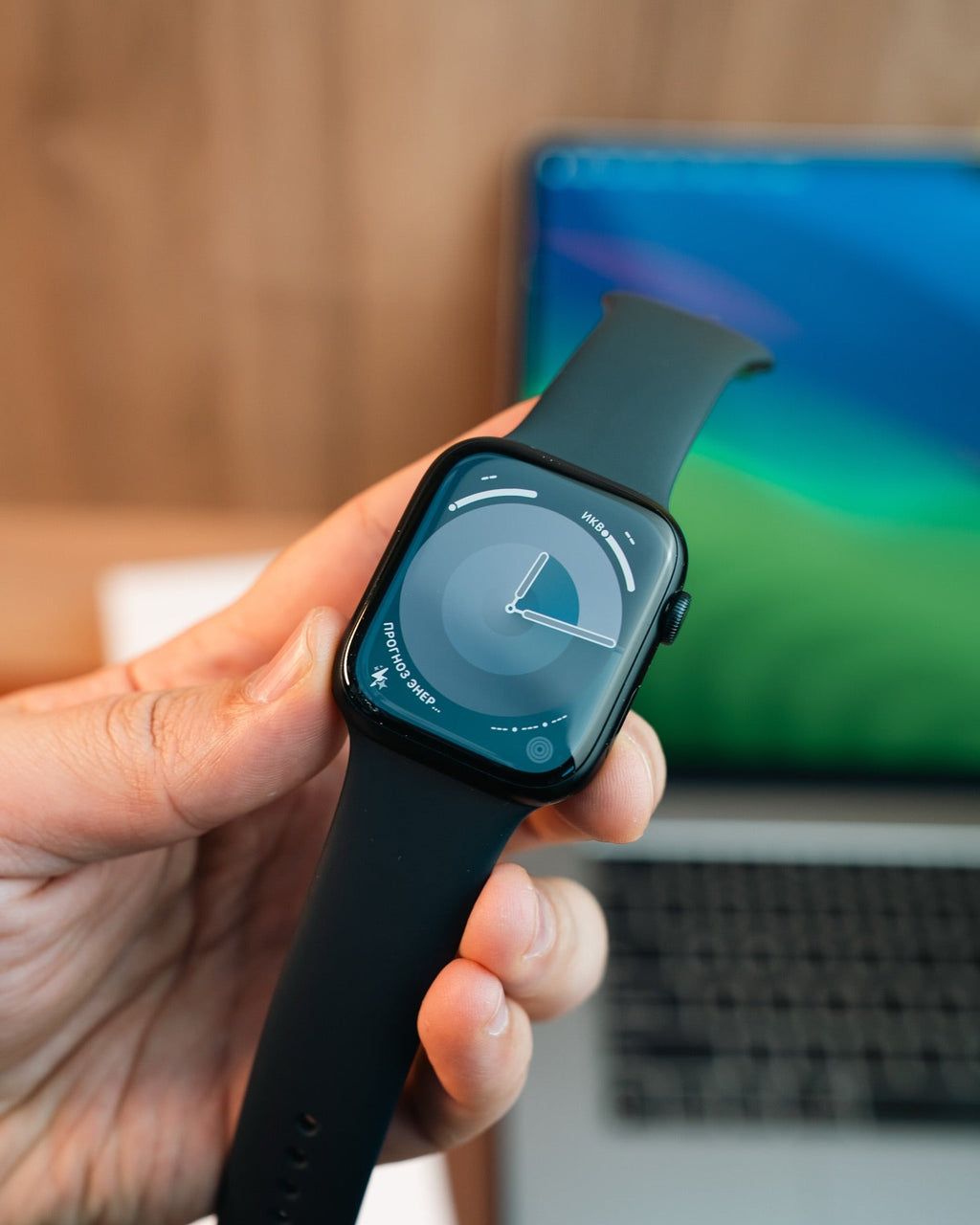 Apple logo series 10 (Black) with Simple Silicon